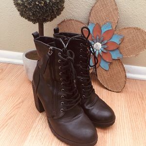Women’s Combat Booties